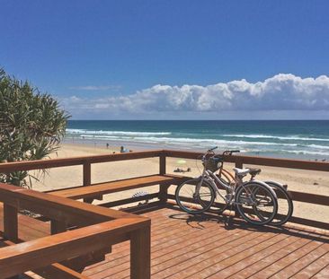 2bed 1bath renovated Beach Shack 60m to Nobbys Surf Club - Photo 5