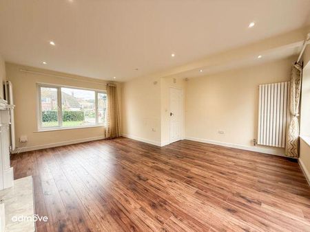 3 bedroom detached house to rent - Photo 2