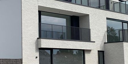 Appartement te huur in Wielsbeke voor € 725 met 1 slaapkamer - Photo 2