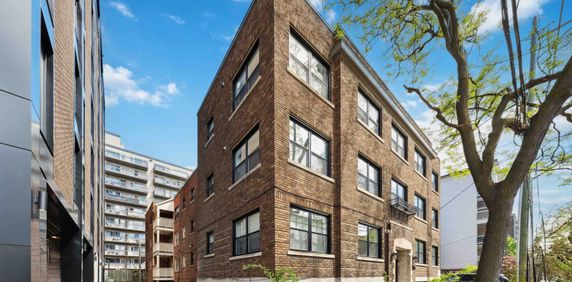 325 Cooper Apartments - Photo 2