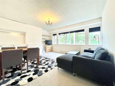 Ray Park Road, Maidenhead, Berkshire, SL6 - Photo 5