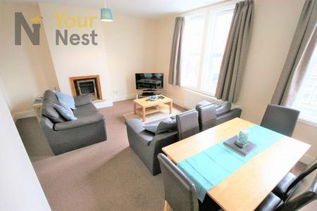 3 bedroom flat to rent - Photo 4