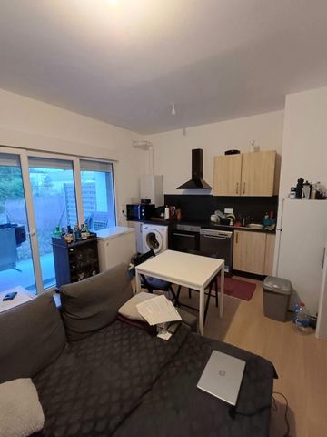 Location Appartement 2 pièces 41m² MONTLOUIS SUR LOIRE 37270 - Photo 4