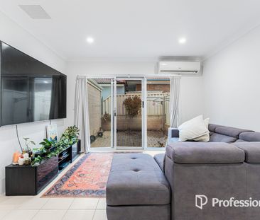 Modern 3x2 Villa Opposite Park! - Photo 3