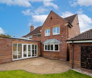 4 bedroom detached house to rent - Photo 5