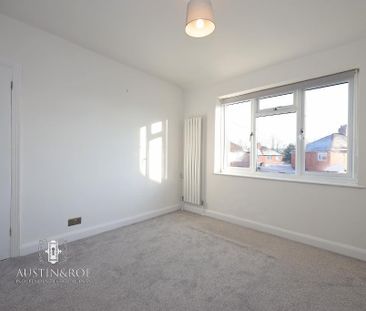 3 bedroom semi-detached house to rent - Photo 4