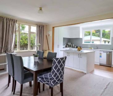 Everything you need on Epsom - Photo 3