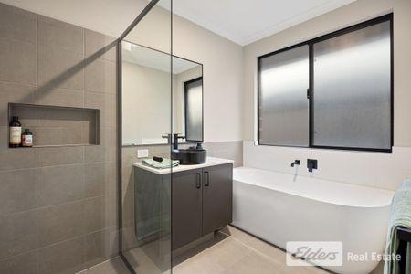 Executive Living - Photo 5