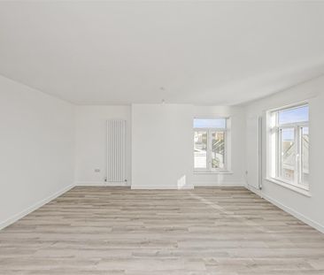 Montague Street, Worthing - Photo 2