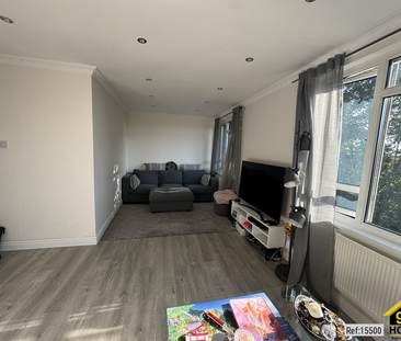 3 bedroom flat to rent - Photo 5 | Rentumo