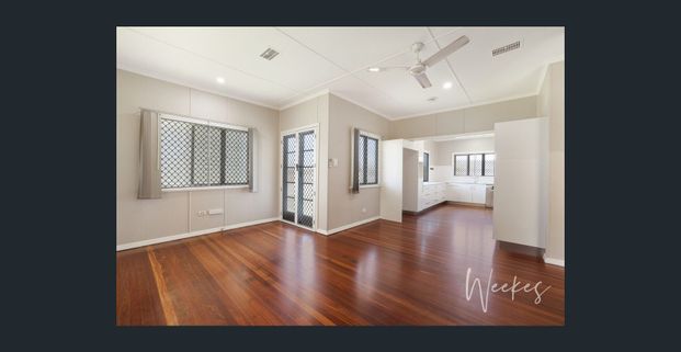 CHARMING HOME IN PRIME NORVILLE LOCATION! - Photo 1