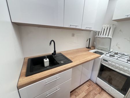 Kawalerka/wynajem/17,5m2/umeblowana - Photo 4