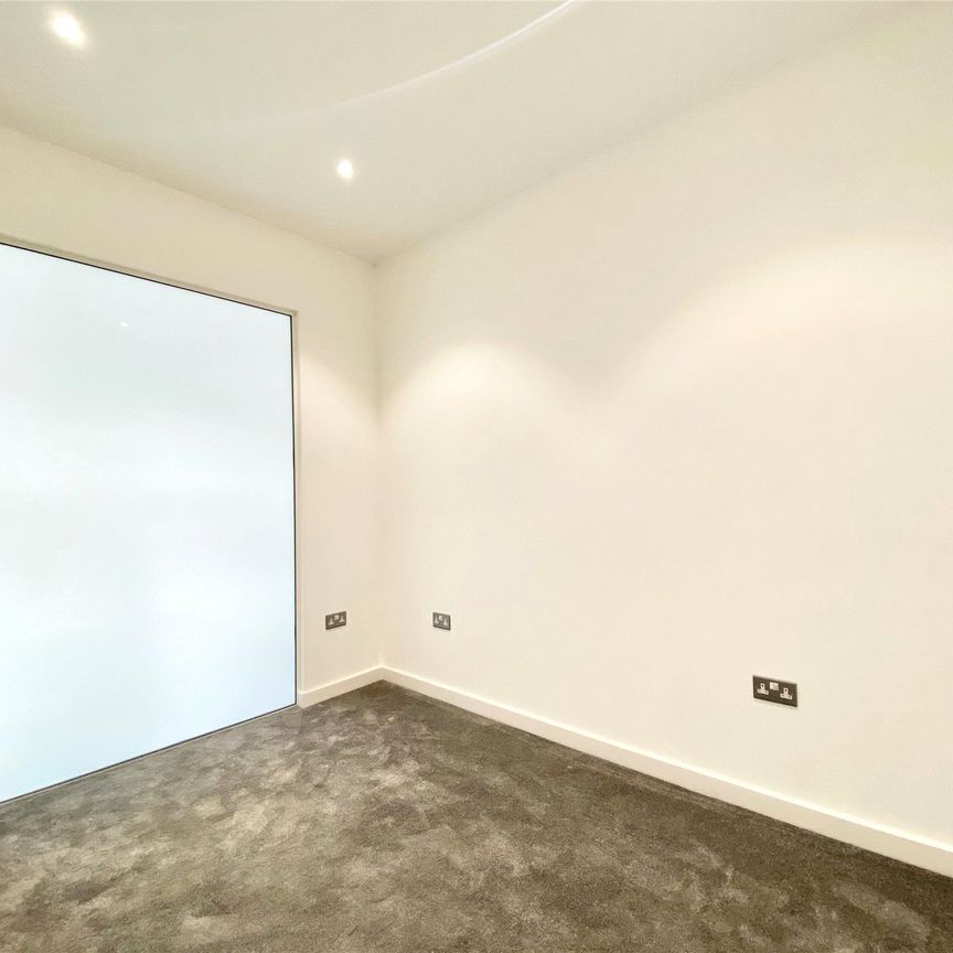 Parkview House, Wokingham Parkview House, Wokingham - Photo 1