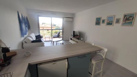 Location Appartement 2 pièces Meublé 37m² FREJUS 83600 - Photo 2