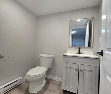 For Lease - 259 Clarence Street, London East, Ontario - Photo 6