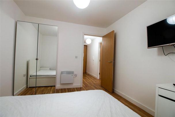 1 bedroom flat to rent - Photo 1