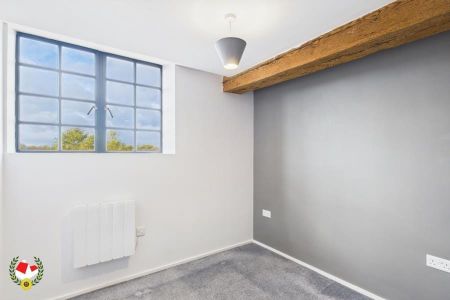 Lock Warehouse, The Docks, Gloucester - Photo 2