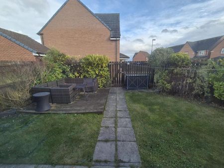 4 bedroom detached house to rent - Photo 5