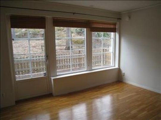 VILLA UTHYRES I SOLLENTUNA - Photo 1