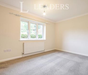 2 bedroom detached house to rent - Photo 3