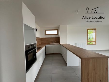 Location Appartement 3 pièces 80m² MESSERY 74140 - Photo 4