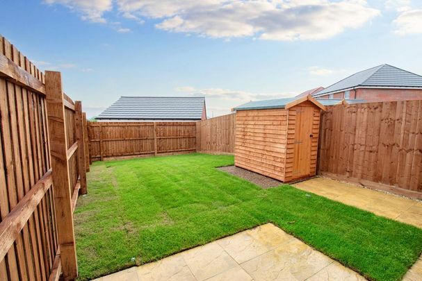 3 bedroom terraced house to rent - Photo 1