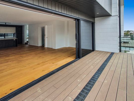 Howick - Executive Modern Townhouse - New Build - Photo 1