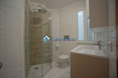 Location Appartement 2 pièces 33m² BEAUSOLEIL 06240 - Photo 4