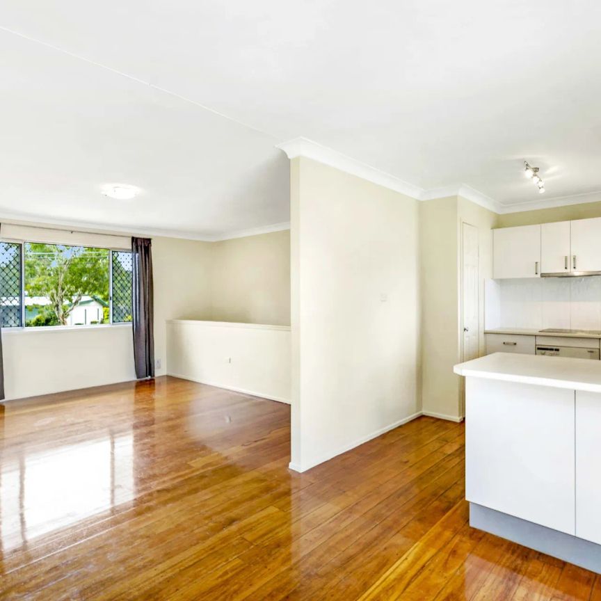 6 Rhodes Street, Loganlea. - Photo 1