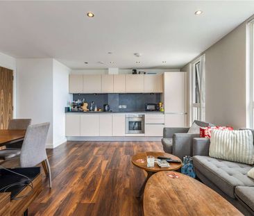 Fully Furnished Two Double Bedroom, Two Bathroom 23rd Floor Apartme... - Photo 1