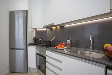 Lujoso apartamento de 2 dormitorios en Valencia - Photo 3