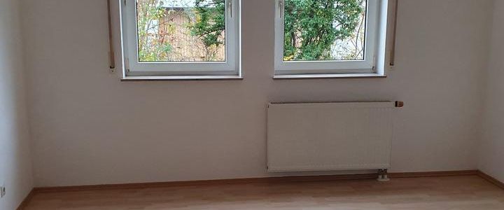 Helle 2 Zimmerwohnung mit Balkon u. Garage in Rimpar - Foto 1