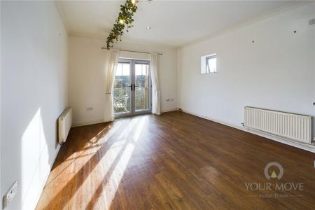 2 bedroom flat to rent - Photo 2