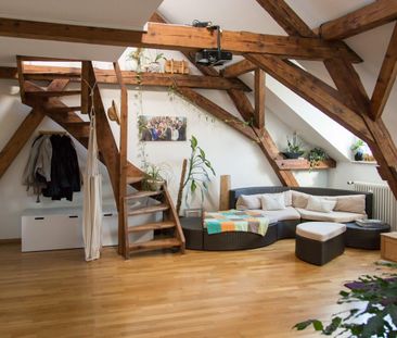originelle Dachwohnung mit Galerie - Photo 2