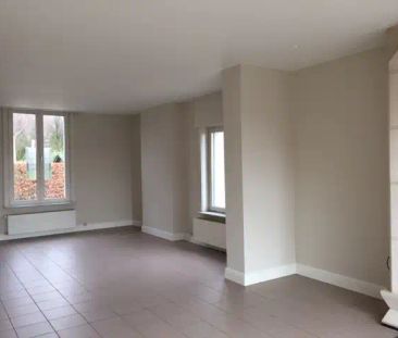 Prachtig gerenoveerde woning te huur in Gijzelbrechtegem - Photo 4