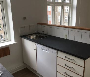 Lys og moderne lejlighed i hjertet af Aalborg - Photo 2