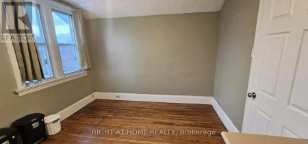 72 ELEVENTH STREET - Photo 3