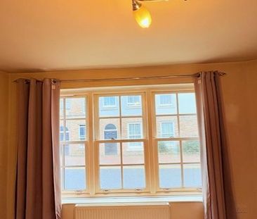 3 bedroom detached house to rent - Photo 5