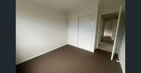 4 Bedroom House In Willandra Estate !!!! - Photo 5