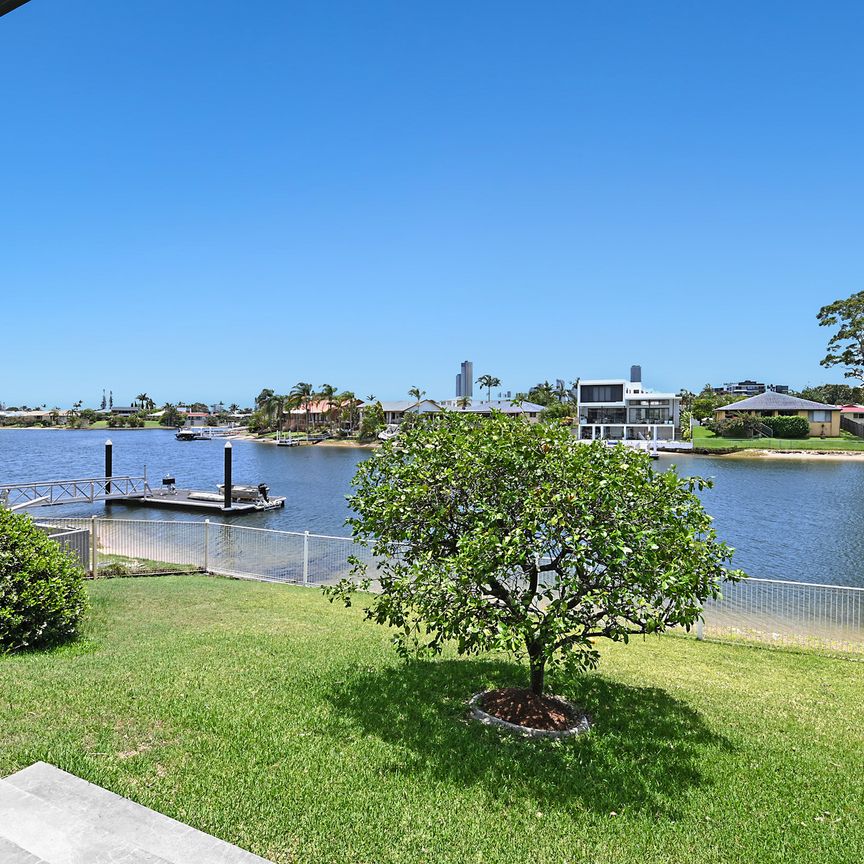 13 Kurrawa Avenue - Photo 1