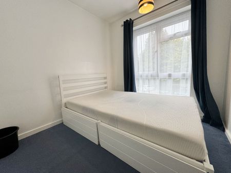 Christchurch Close, Edgbaston, Birmingham - Photo 5