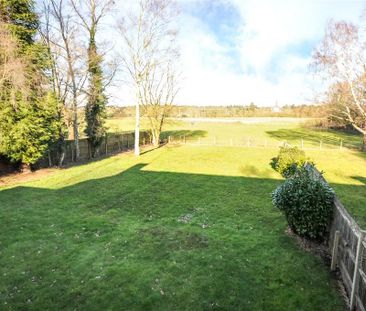 3 bedroom semi-detached house to rent - Photo 6