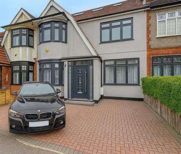 Widecombe Gardens, Ilford, IG4 - Photo 3