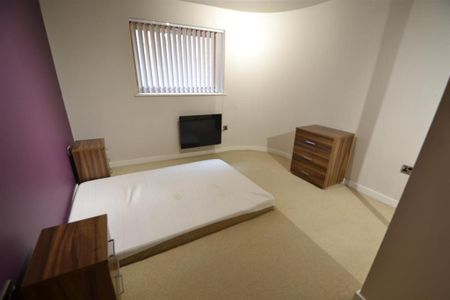 2 bedroom apartment to rent - Photo 4