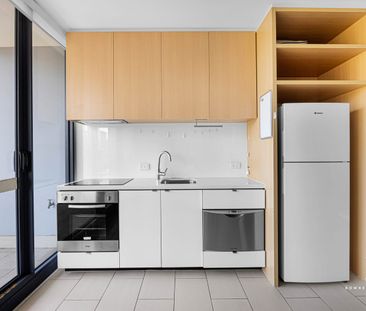 Stylish Furnished City Home with Beautiful Views - Photo 6