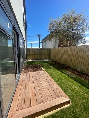 3 Bedroom Townhouse - Photo 1