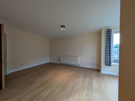 2 bedroom apartment to rent - Photo 3