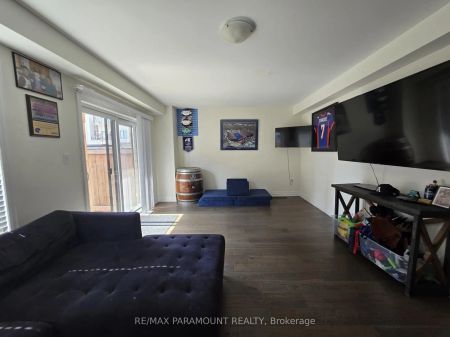 3 Vaudeville Drive - Photo 2