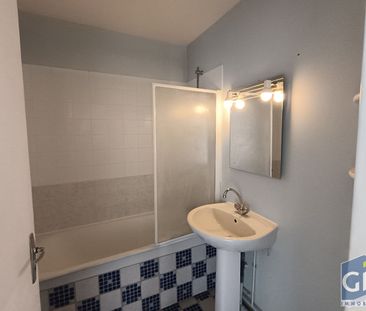 Location Appartement 2 pièces 44m² - Photo 3