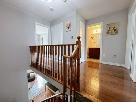 For Lease - 6 Latitude Lane, Whitchurch-Stouffville, Ontario - Photo 3